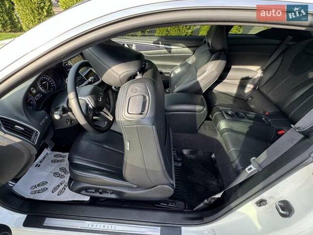 Білий Інфініті Q60, об'ємом двигуна 3 л та пробігом 85 тис. км за 24500 $, фото 3 на Automoto.ua