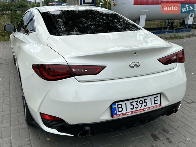 Білий Інфініті Q60, об'ємом двигуна 3 л та пробігом 114 тис. км за 25700 $, фото 3 на Automoto.ua