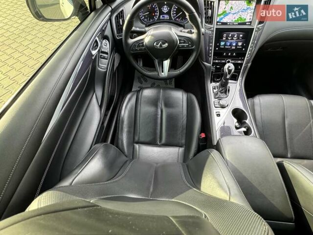 Білий Інфініті Q60, об'ємом двигуна 3 л та пробігом 85 тис. км за 24500 $, фото 82 на Automoto.ua