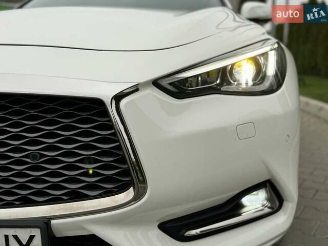 Белый Инфинити Q60, объемом двигателя 3 л и пробегом 85 тыс. км за 27500 $, фото 40 на Automoto.ua