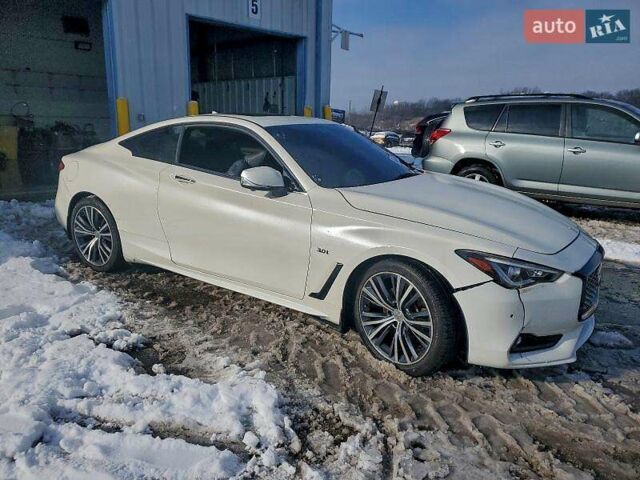 Белый Инфинити Q60, объемом двигателя 3 л и пробегом 99 тыс. км за 5000 $, фото 3 на Automoto.ua
