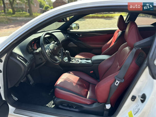 Белый Инфинити Q60, объемом двигателя 3 л и пробегом 60 тыс. км за 25500 $, фото 16 на Automoto.ua