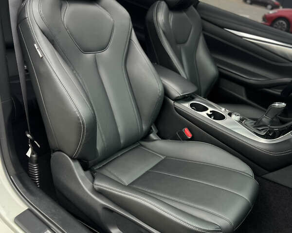 Білий Інфініті Q60, об'ємом двигуна 3 л та пробігом 36 тис. км за 23000 $, фото 41 на Automoto.ua