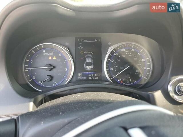 Белый Инфинити Q60, объемом двигателя 3 л и пробегом 96 тыс. км за 5800 $, фото 7 на Automoto.ua