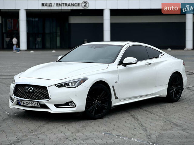Белый Инфинити Q60, объемом двигателя 3 л и пробегом 36 тыс. км за 23000 $, фото 1 на Automoto.ua