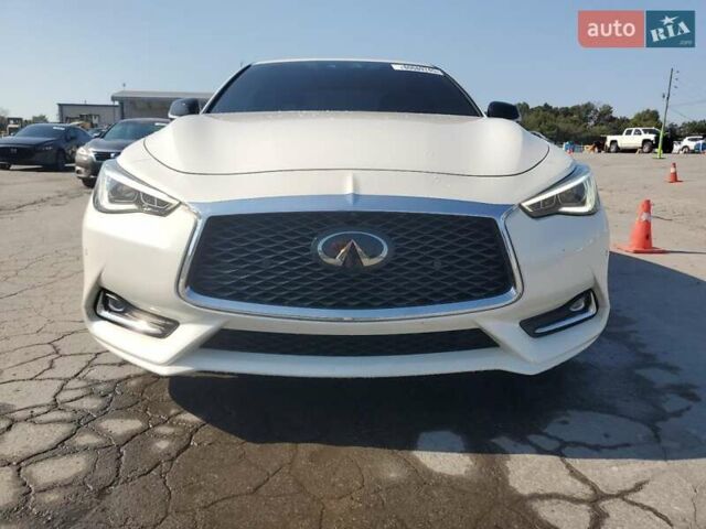 Белый Инфинити Q60, объемом двигателя 3 л и пробегом 96 тыс. км за 5800 $, фото 4 на Automoto.ua