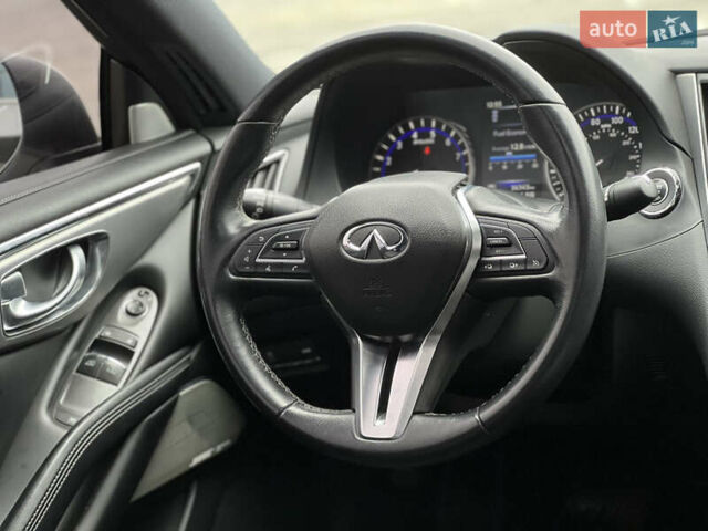 Белый Инфинити Q60, объемом двигателя 3 л и пробегом 36 тыс. км за 23000 $, фото 46 на Automoto.ua