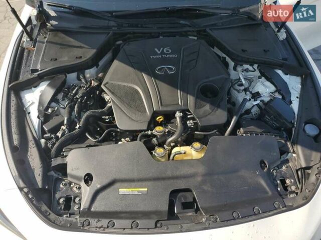 Белый Инфинити Q60, объемом двигателя 3 л и пробегом 96 тыс. км за 5800 $, фото 9 на Automoto.ua