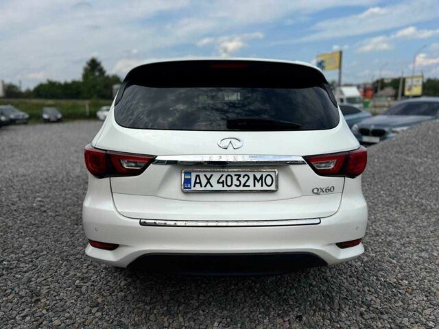 Білий Інфініті Q60, об'ємом двигуна 3.5 л та пробігом 90 тис. км за 12800 $, фото 3 на Automoto.ua