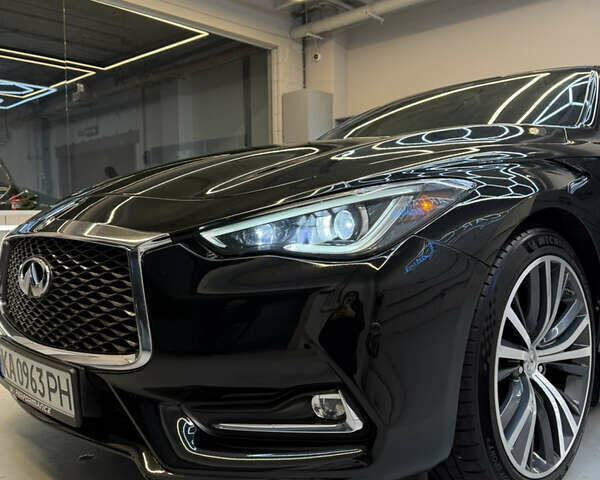 Черный Инфинити Q60, объемом двигателя 3 л и пробегом 83 тыс. км за 22500 $, фото 1 на Automoto.ua