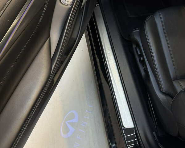 Черный Инфинити Q60, объемом двигателя 3 л и пробегом 83 тыс. км за 22500 $, фото 15 на Automoto.ua