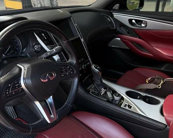 Черный Инфинити Q60, объемом двигателя 3 л и пробегом 161 тыс. км за 23500 $, фото 10 на Automoto.ua