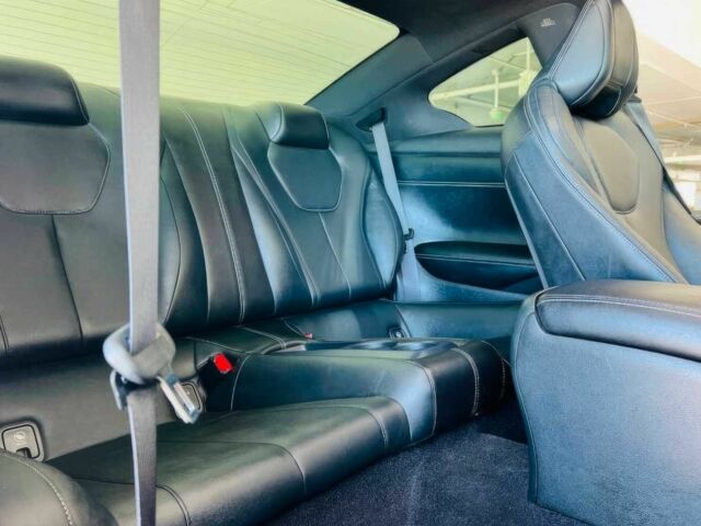 Черный Инфинити Q60, объемом двигателя 2 л и пробегом 52 тыс. км за 11600 $, фото 13 на Automoto.ua