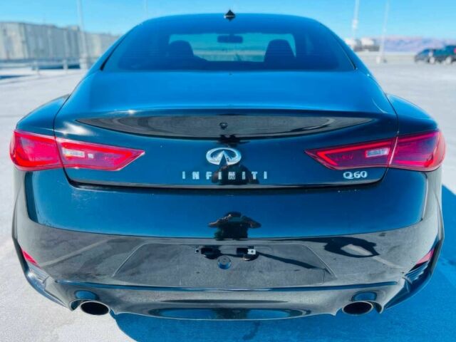 Черный Инфинити Q60, объемом двигателя 2 л и пробегом 52 тыс. км за 11600 $, фото 6 на Automoto.ua