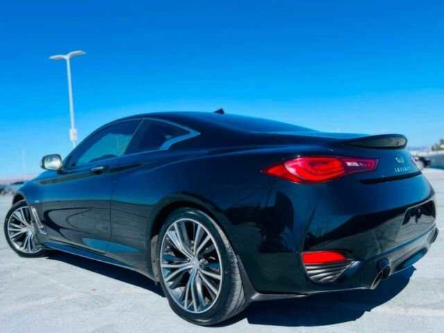 Черный Инфинити Q60, объемом двигателя 2 л и пробегом 52 тыс. км за 11600 $, фото 5 на Automoto.ua