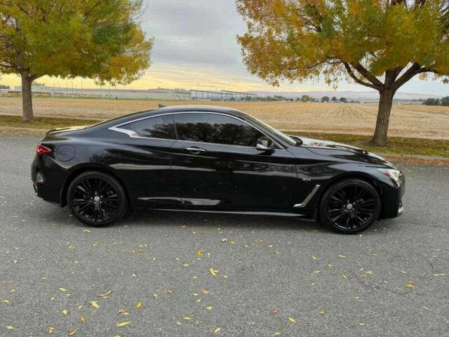 Черный Инфинити Q60, объемом двигателя 3 л и пробегом 61 тыс. км за 4500 $, фото 3 на Automoto.ua