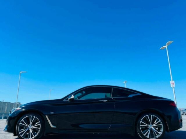 Черный Инфинити Q60, объемом двигателя 2 л и пробегом 52 тыс. км за 11600 $, фото 4 на Automoto.ua