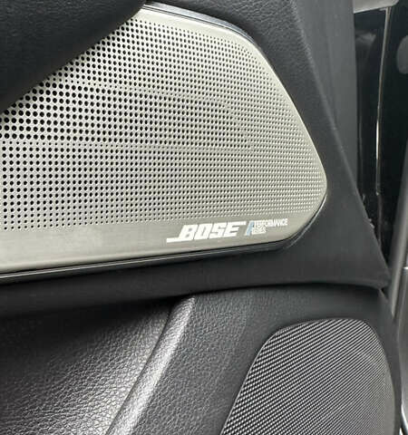 Черный Инфинити Q60, объемом двигателя 1.99 л и пробегом 92 тыс. км за 21500 $, фото 10 на Automoto.ua