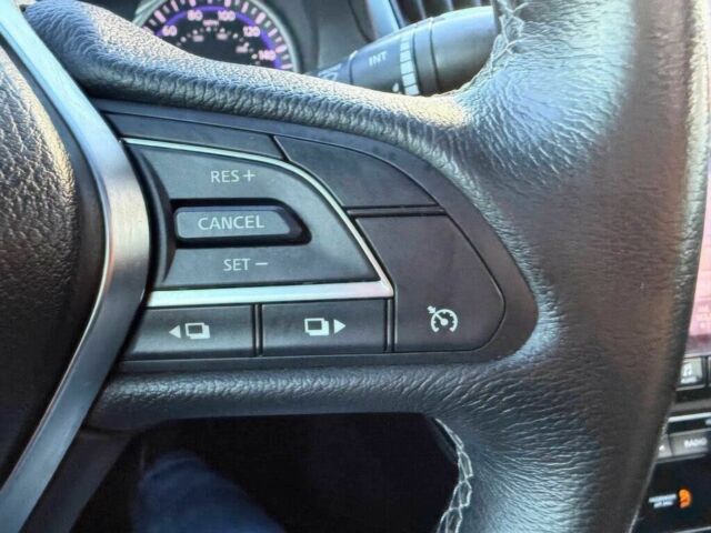 Черный Инфинити Q60, объемом двигателя 3 л и пробегом 52 тыс. км за 12500 $, фото 7 на Automoto.ua