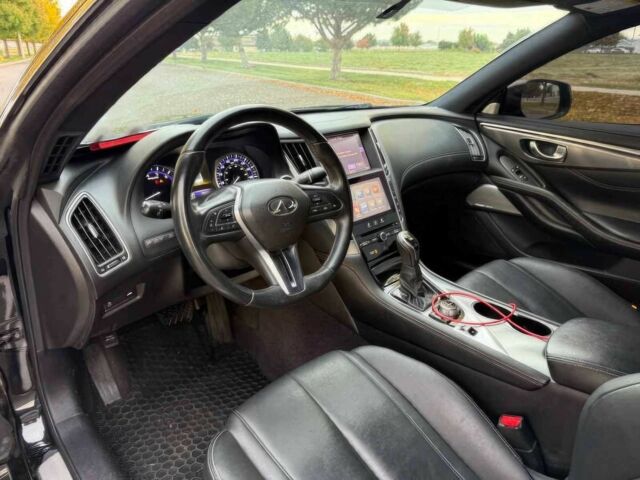 Черный Инфинити Q60, объемом двигателя 3 л и пробегом 61 тыс. км за 4500 $, фото 8 на Automoto.ua