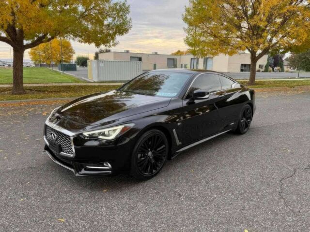 Черный Инфинити Q60, объемом двигателя 3 л и пробегом 61 тыс. км за 4500 $, фото 2 на Automoto.ua