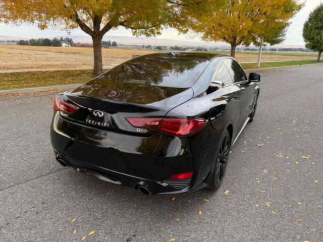 Черный Инфинити Q60, объемом двигателя 3 л и пробегом 61 тыс. км за 4500 $, фото 7 на Automoto.ua