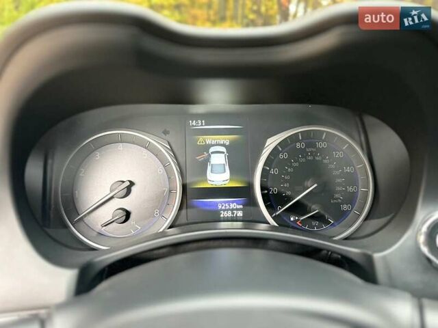 Черный Инфинити Q60, объемом двигателя 1.99 л и пробегом 92 тыс. км за 21500 $, фото 13 на Automoto.ua