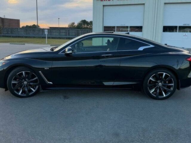 Черный Инфинити Q60, объемом двигателя 3 л и пробегом 52 тыс. км за 12500 $, фото 2 на Automoto.ua