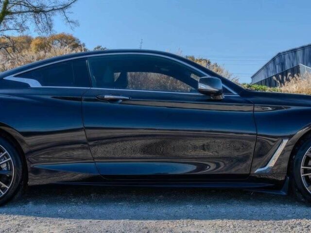 Чорний Інфініті Q60, об'ємом двигуна 3 л та пробігом 45 тис. км за 4000 $, фото 6 на Automoto.ua