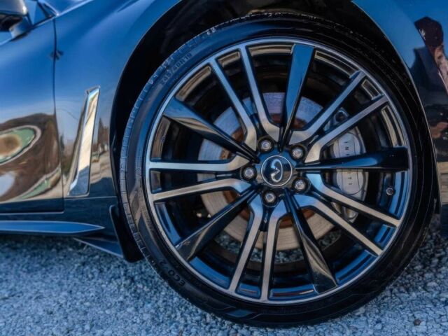 Чорний Інфініті Q60, об'ємом двигуна 3 л та пробігом 45 тис. км за 4000 $, фото 19 на Automoto.ua