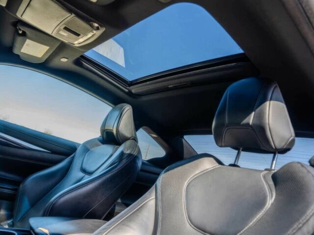 Чорний Інфініті Q60, об'ємом двигуна 3 л та пробігом 45 тис. км за 4000 $, фото 9 на Automoto.ua