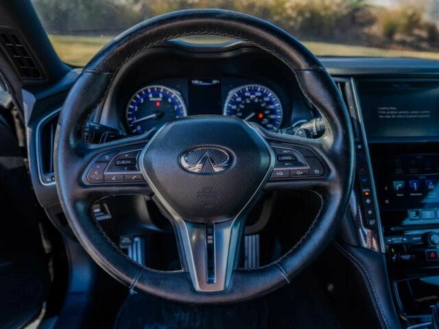 Чорний Інфініті Q60, об'ємом двигуна 3 л та пробігом 45 тис. км за 4000 $, фото 12 на Automoto.ua