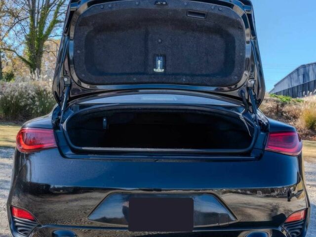 Чорний Інфініті Q60, об'ємом двигуна 3 л та пробігом 45 тис. км за 4000 $, фото 20 на Automoto.ua