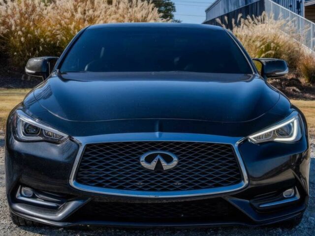 Чорний Інфініті Q60, об'ємом двигуна 3 л та пробігом 45 тис. км за 4000 $, фото 1 на Automoto.ua