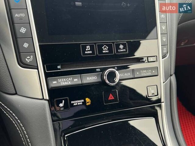 Черный Инфинити Q60, объемом двигателя 3 л и пробегом 72 тыс. км за 23990 $, фото 31 на Automoto.ua