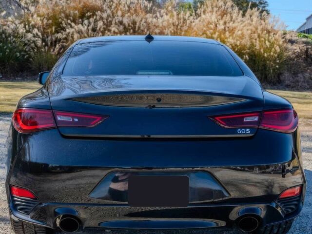 Чорний Інфініті Q60, об'ємом двигуна 3 л та пробігом 45 тис. км за 4000 $, фото 4 на Automoto.ua