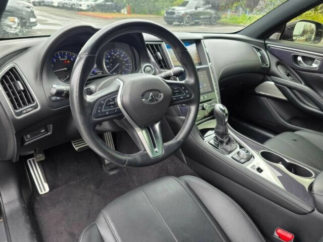 Черный Инфинити Q60, объемом двигателя 3 л и пробегом 38 тыс. км за 12000 $, фото 8 на Automoto.ua