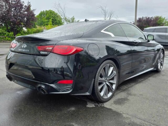 Черный Инфинити Q60, объемом двигателя 3 л и пробегом 38 тыс. км за 12000 $, фото 3 на Automoto.ua