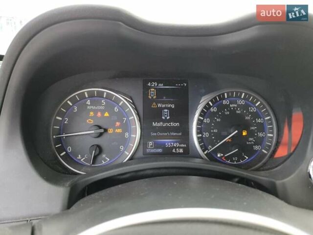 Черный Инфинити Q60, объемом двигателя 3 л и пробегом 55 тыс. км за 7000 $, фото 8 на Automoto.ua