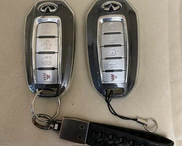 Черный Инфинити Q60, объемом двигателя 3 л и пробегом 64 тыс. км за 24999 $, фото 30 на Automoto.ua