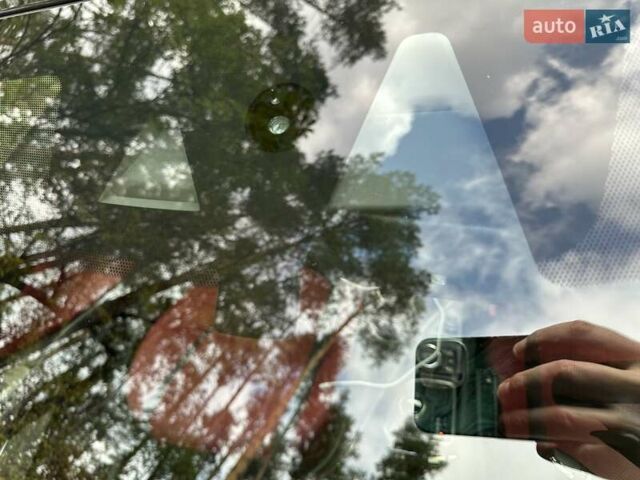 Черный Инфинити Q60, объемом двигателя 3 л и пробегом 42 тыс. км за 42000 $, фото 33 на Automoto.ua