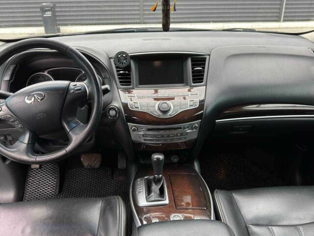 Черный Инфинити Q60, объемом двигателя 3.5 л и пробегом 245 тыс. км за 11900 $, фото 15 на Automoto.ua