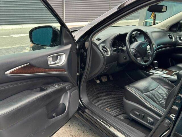 Черный Инфинити Q60, объемом двигателя 3.5 л и пробегом 245 тыс. км за 11900 $, фото 16 на Automoto.ua