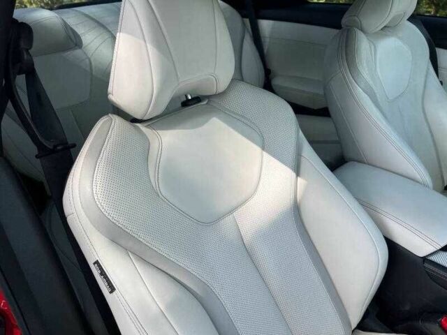 Красный Инфинити Q60, объемом двигателя 3 л и пробегом 55 тыс. км за 4950 $, фото 15 на Automoto.ua