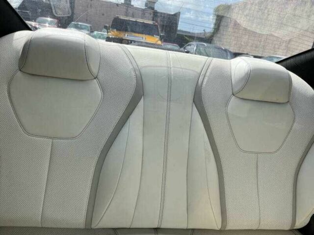 Красный Инфинити Q60, объемом двигателя 3 л и пробегом 55 тыс. км за 4950 $, фото 14 на Automoto.ua