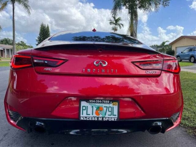 Красный Инфинити Q60, объемом двигателя 3 л и пробегом 55 тыс. км за 4950 $, фото 4 на Automoto.ua