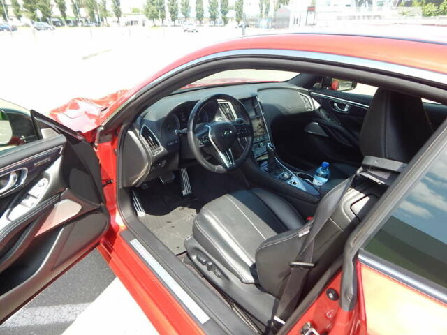Красный Инфинити Q60, объемом двигателя 3 л и пробегом 83 тыс. км за 33900 $, фото 11 на Automoto.ua