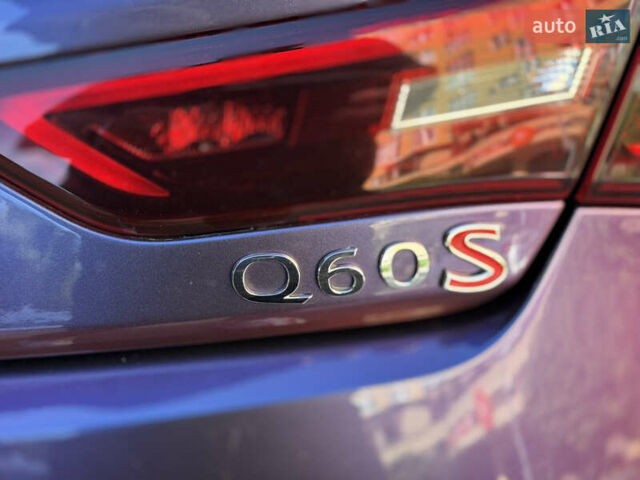 Красный Инфинити Q60, объемом двигателя 3 л и пробегом 90 тыс. км за 18500 $, фото 19 на Automoto.ua