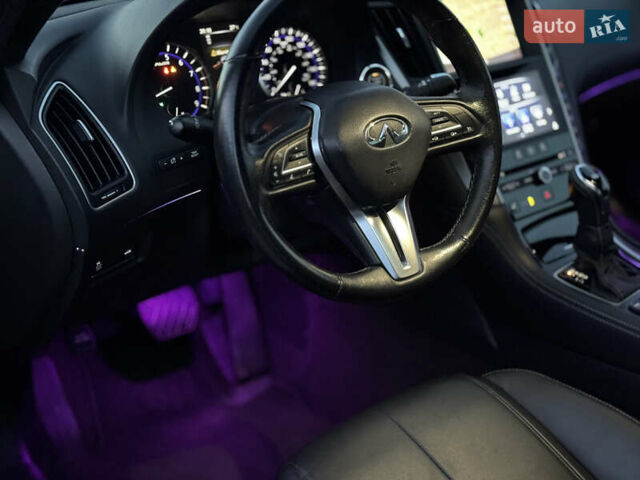 Красный Инфинити Q60, объемом двигателя 3 л и пробегом 90 тыс. км за 18500 $, фото 14 на Automoto.ua