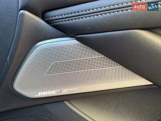 Красный Инфинити Q60, объемом двигателя 3 л и пробегом 90 тыс. км за 18500 $, фото 21 на Automoto.ua